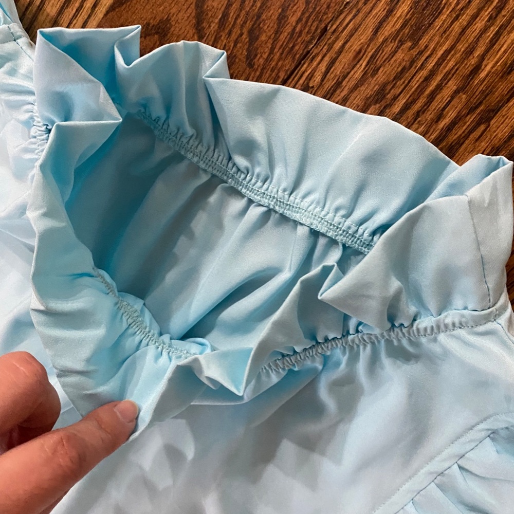 Dress - Picture 2 of 6
